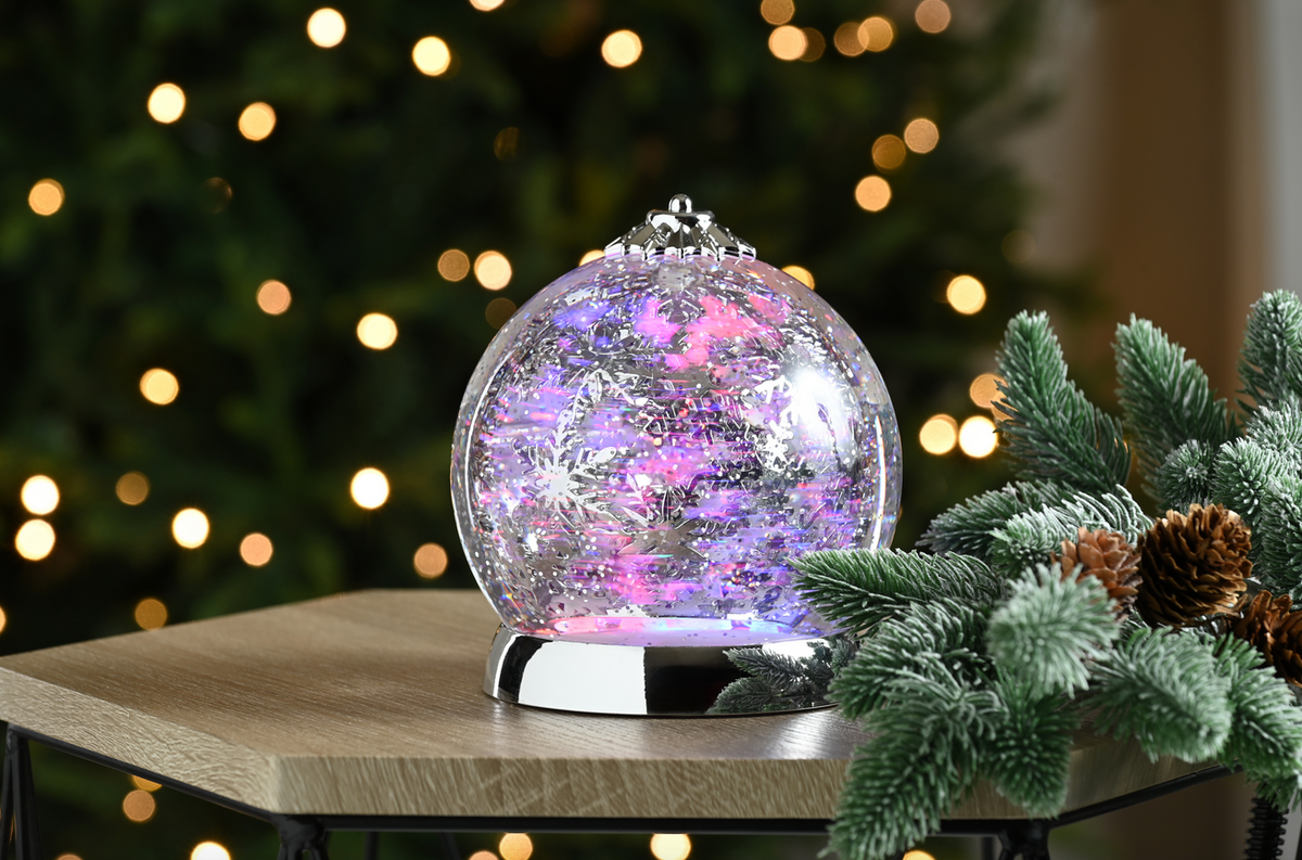 Snowflake Globe Spinner