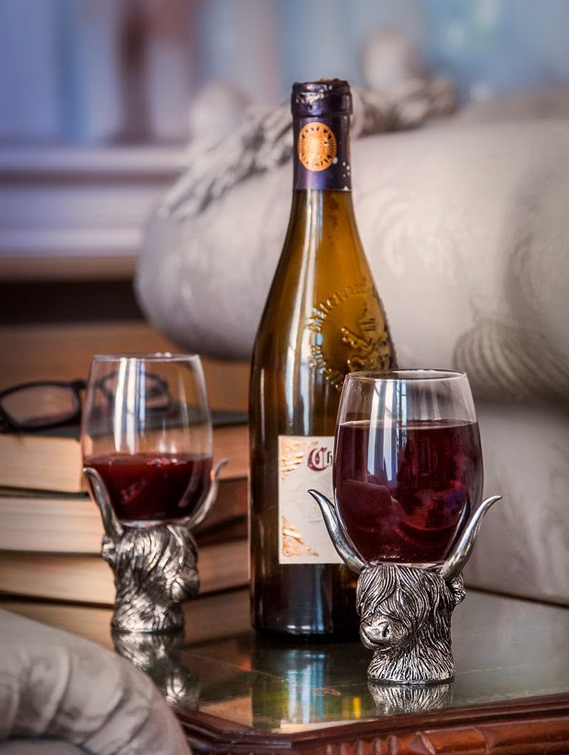 Highland Cow Head Wine Glass Pair