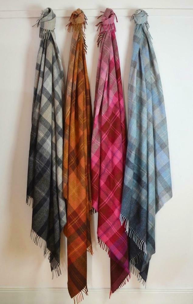 Kinfaus Lambswool Large Throw