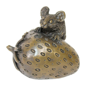 Oriele Cold Cast Bronze Mouse On Strawberry Figure Figurine Decoration