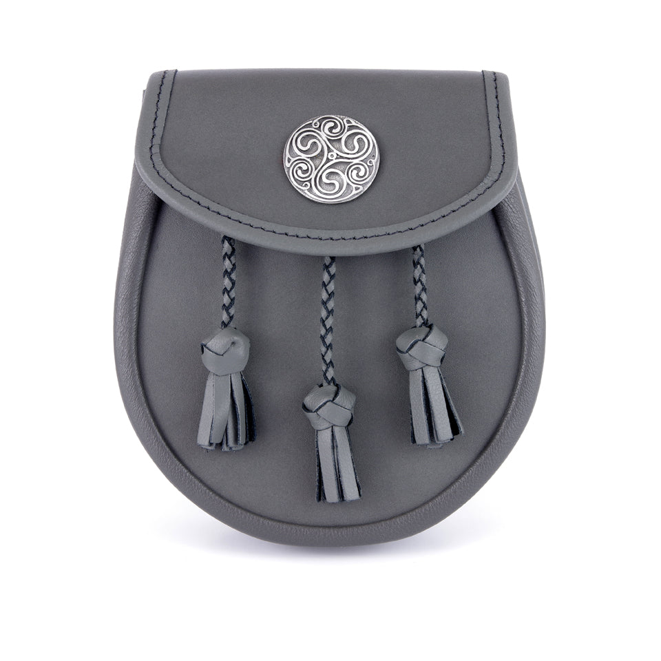 Semi Dress Grey Leather Sporran Celtic Triskell Targe