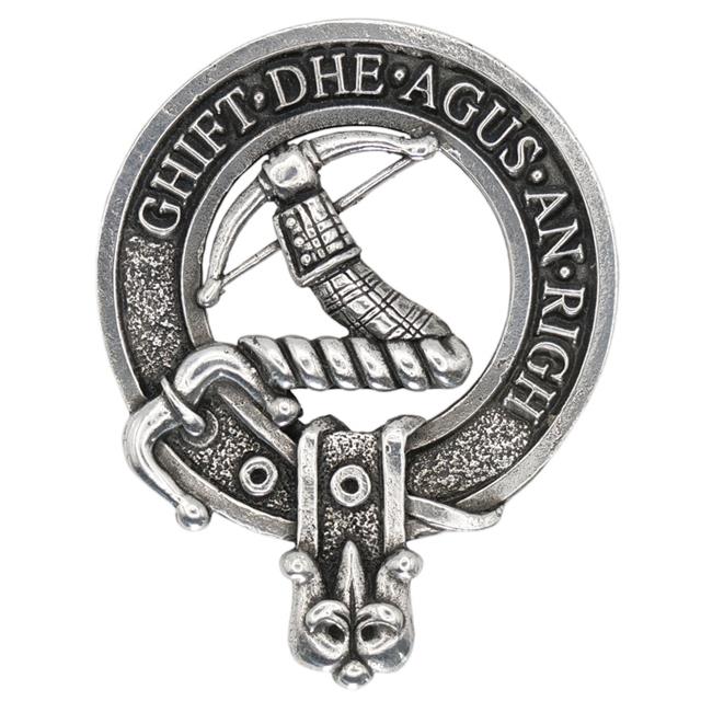 GT_CapBadge_Mac_MacInnes