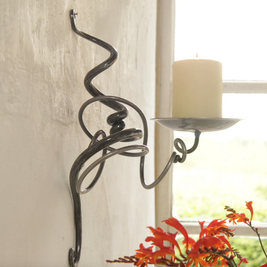 Iron Single Tangle Wall Sconce