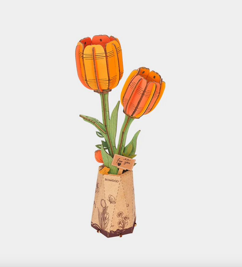 Orange Tulip Pot Model Kit