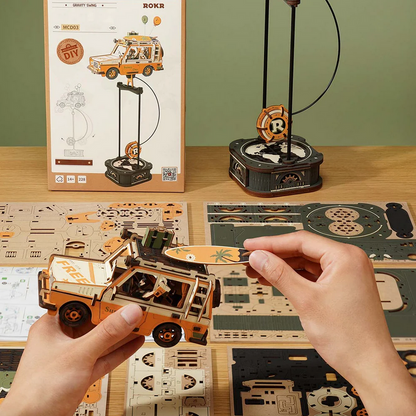 Road Tripper Wooden Gravity Model Kit