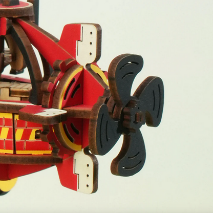 Deep Sea Adventurer Wooden Gravity Model Kit