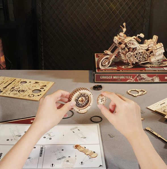 Cruiser Motorcycle Wooden Model Kit