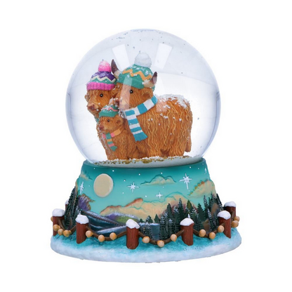 Highland Cow Family Snow Globe