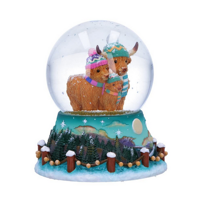 Highland Cow Family Snow Globe
