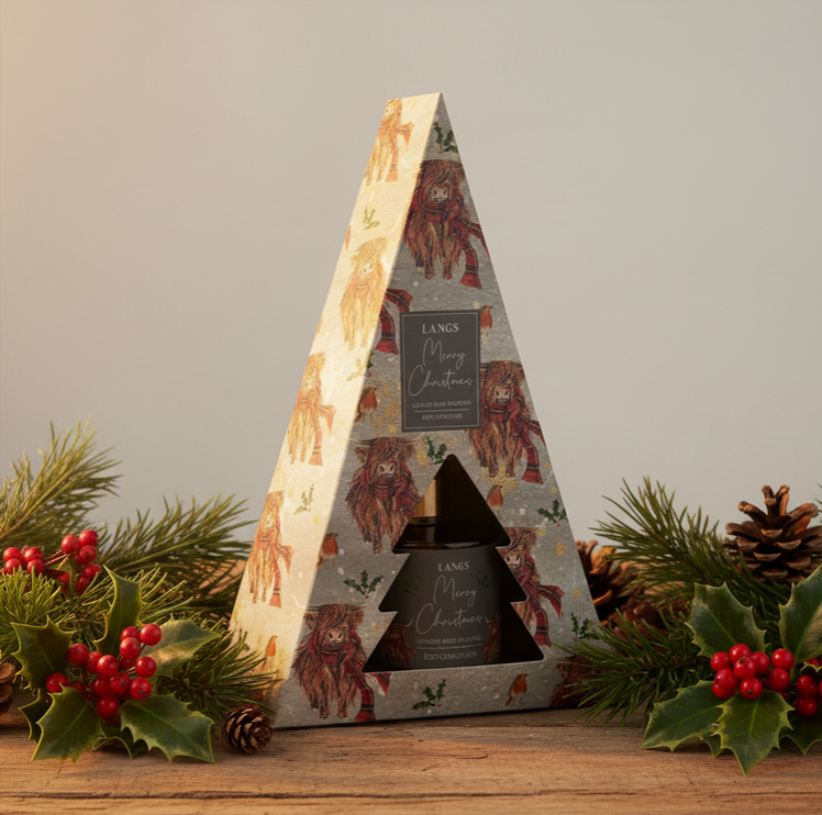 Festive Highland Cow With Tartan Scarf Red Cinnamon Diffuser