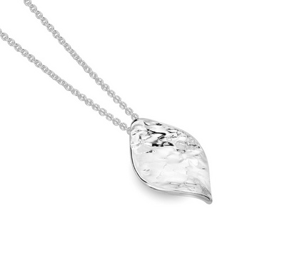 Textured Twist Necklace