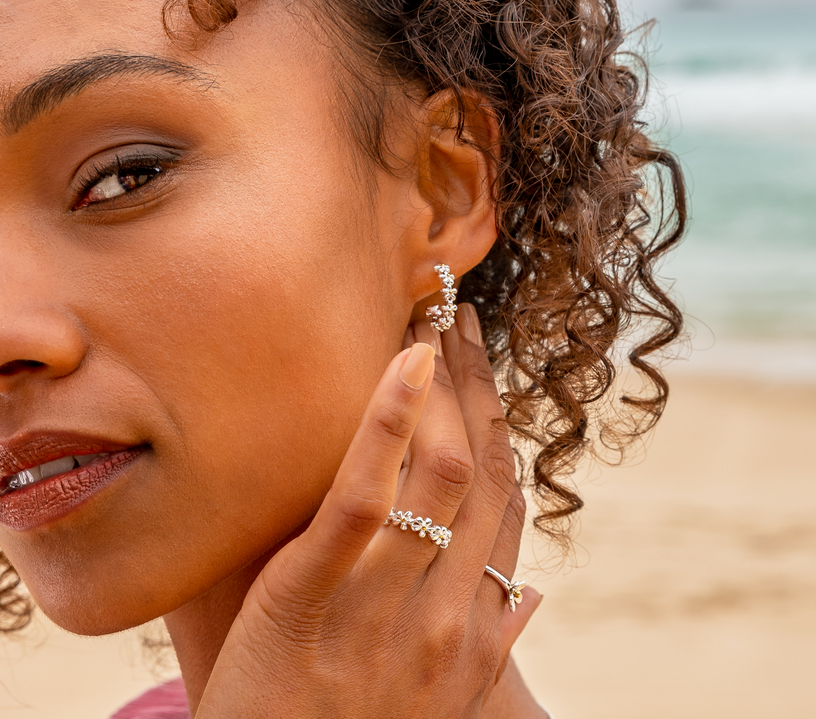 Circular Daisy Ring