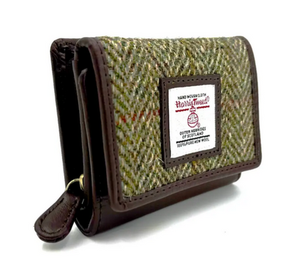 Country Green Trifold Purse