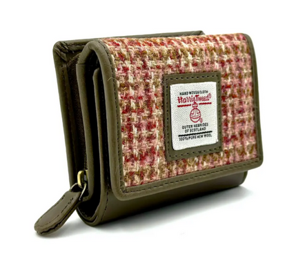 Maple Trifold Purse