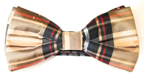 Traditional Stewart Charles 100% Scottish Tartan Silk Bow Tie