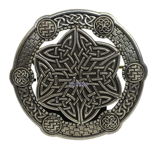 Celtic Key Sash Plaid Brooch