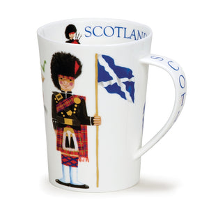 Lovely Dunoon Scotland On Guard Kilted Scottish Guard Fine Bone China Mug Argyll Style